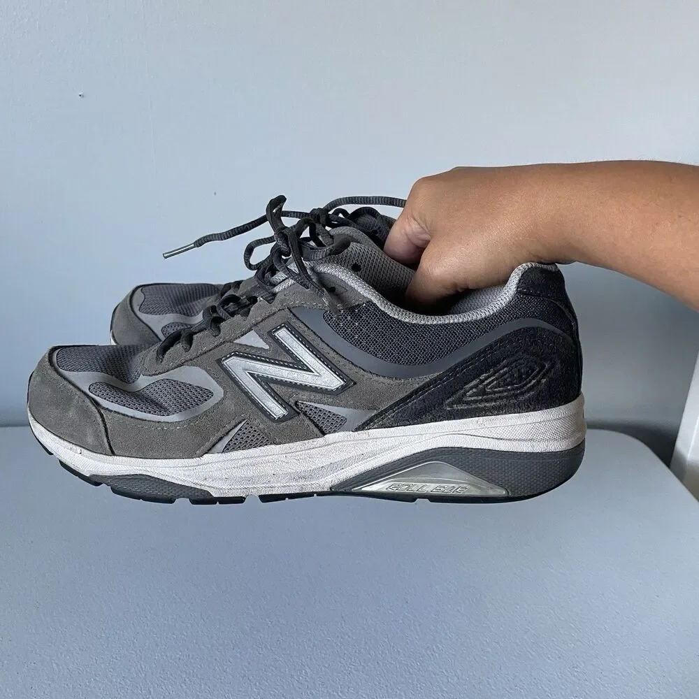 New Balance 1540v3 Running Walking Athletic Shoes Sneakers Gray USA Men's 8.5